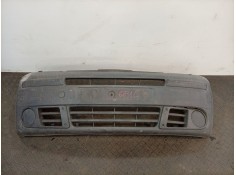 Recambio de paragolpes delantero para renault trafic ii autobús (jl) 2.5 dci 135 (jl0d) referencia OEM IAM 8200200609  