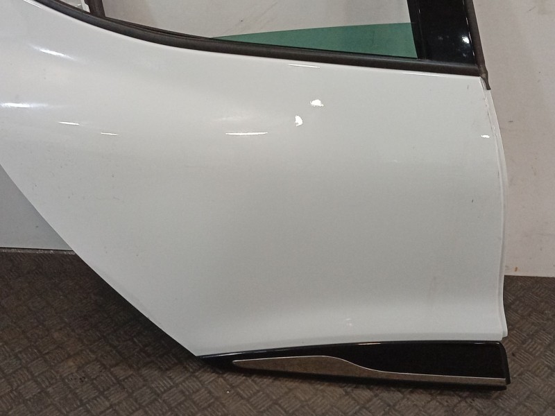 Recambio de puerta trasera izquierda para renault clio iv (bh_) 0.9 tce 90 referencia OEM IAM 821016892R  