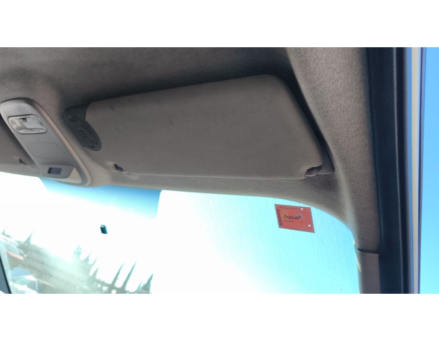 Recambio de parasol derecho para renault trafic iii furgoneta (fg_) 1.6 dci 120 (fgmb) referencia OEM IAM 964001035R  