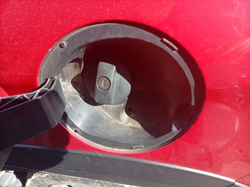 Recambio de deposito combustible para peugeot 2008 i (cu_) 1.2 thp 130 / puretech 130 referencia OEM IAM 1611986880  