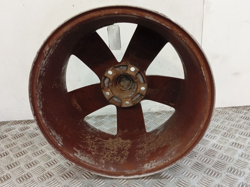 Recambio de llanta para renault megane iii berlina 5 p referencia OEM IAM 403000048R  