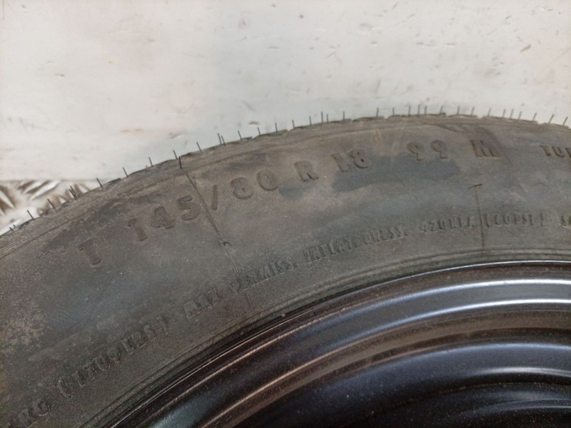 Recambio de neumatico repuesto para audi q3 (8ub, 8ug) 2.0 tdi quattro referencia OEM IAM 5N0601027  