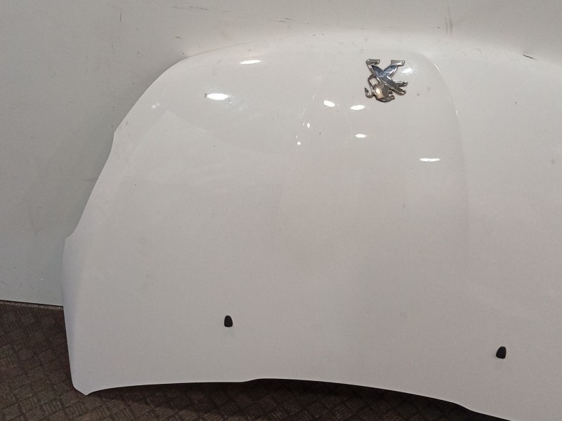 Recambio de capot para peugeot 208 i (ca_, cc_) 1.2 puretech 82 referencia OEM IAM 9670851880  