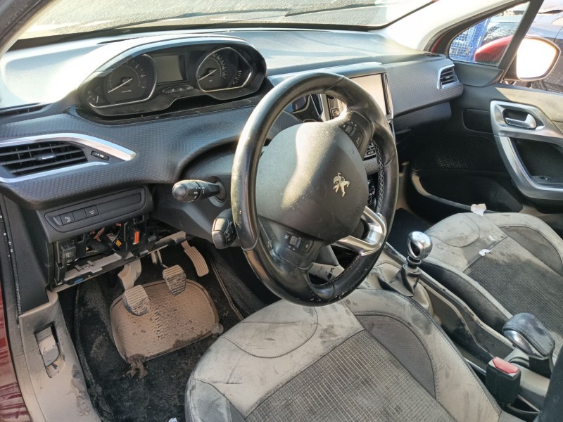 peugeot 2008 i (cu_) del año 2018
