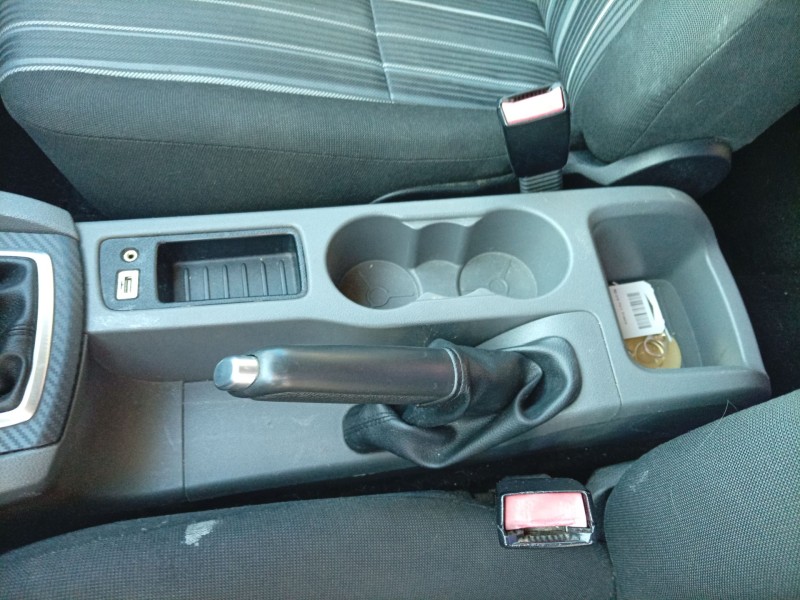 Recambio de consola central para ford focus ii (da_, hcp, dp) 1.8 tdci referencia OEM IAM   