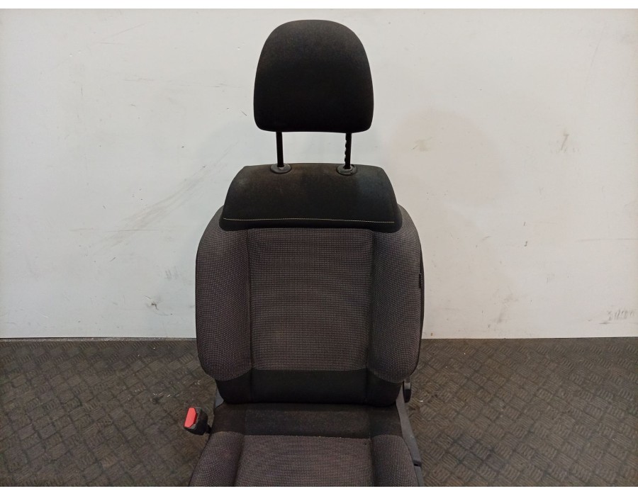 Recambio de asiento delantero izquierdo para citroën c3 iii (sx) 1.2 puretech 82 referencia OEM IAM 1622822780  