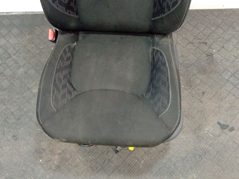 Recambio de asiento delantero izquierdo para renault clio iv (bh_) 0.9 tce 90 referencia OEM IAM   