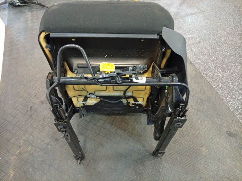 Recambio de asiento delantero izquierdo para renault clio iv (bh_) 0.9 tce 90 referencia OEM IAM   