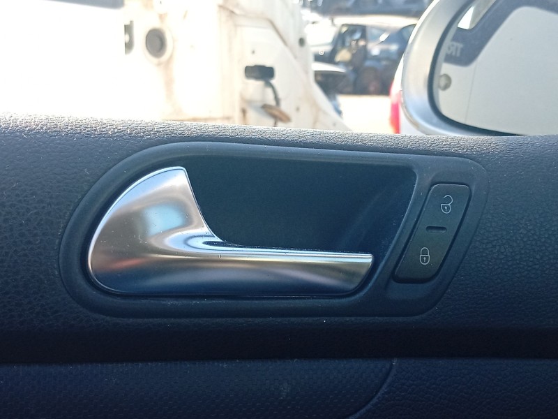 Recambio de maneta interior delantera izquierda para volkswagen golf v variant (1k5) 1.9 tdi referencia OEM IAM 1K1837113HUAQ  