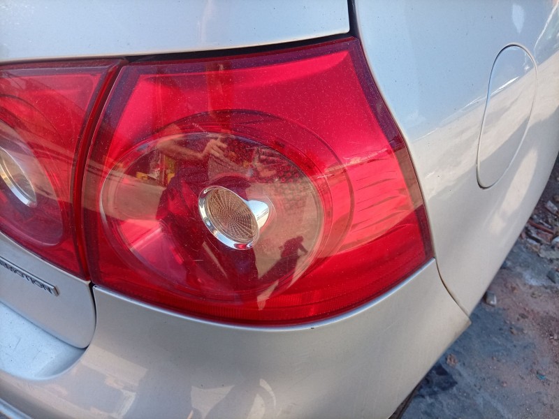 Recambio de piloto trasero derecho para volkswagen golf v variant (1k5) 1.9 tdi referencia OEM IAM 1K6945096AA  