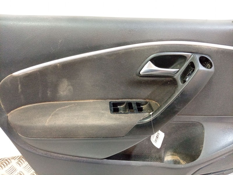 Recambio de guarnecido puerta delantera izquierda para volkswagen polo v (6r1, 6c1) 1.4 tdi referencia OEM IAM 6C4867011  