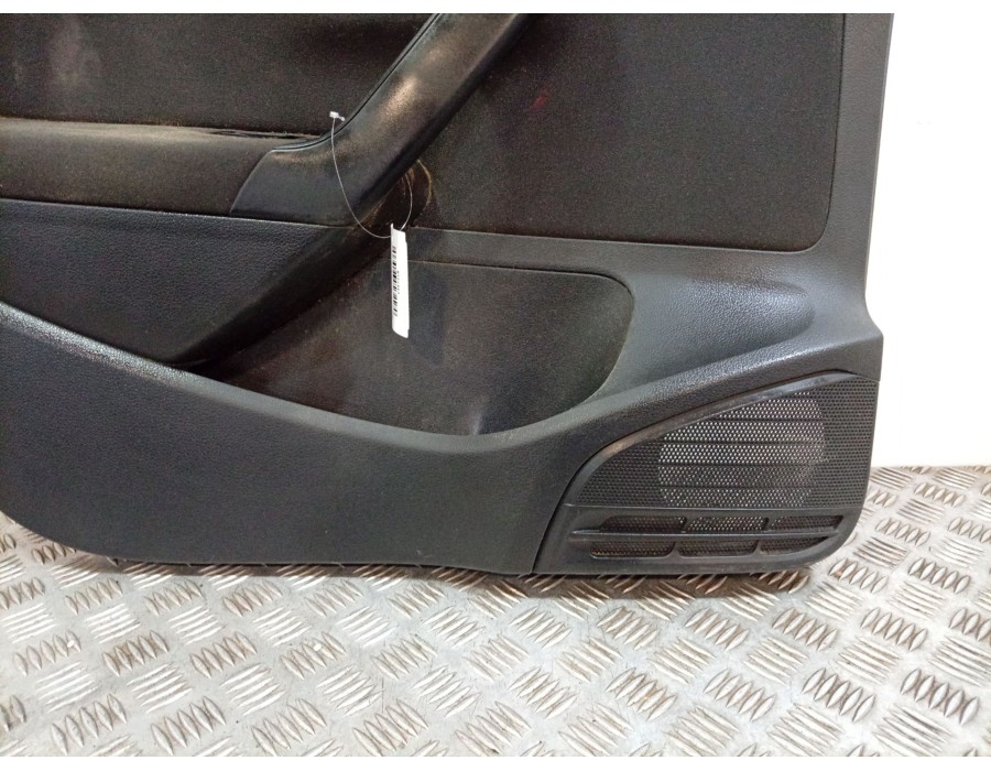 Recambio de guarnecido puerta delantera izquierda para volkswagen polo v (6r1, 6c1) 1.4 tdi referencia OEM IAM 6C4867011  