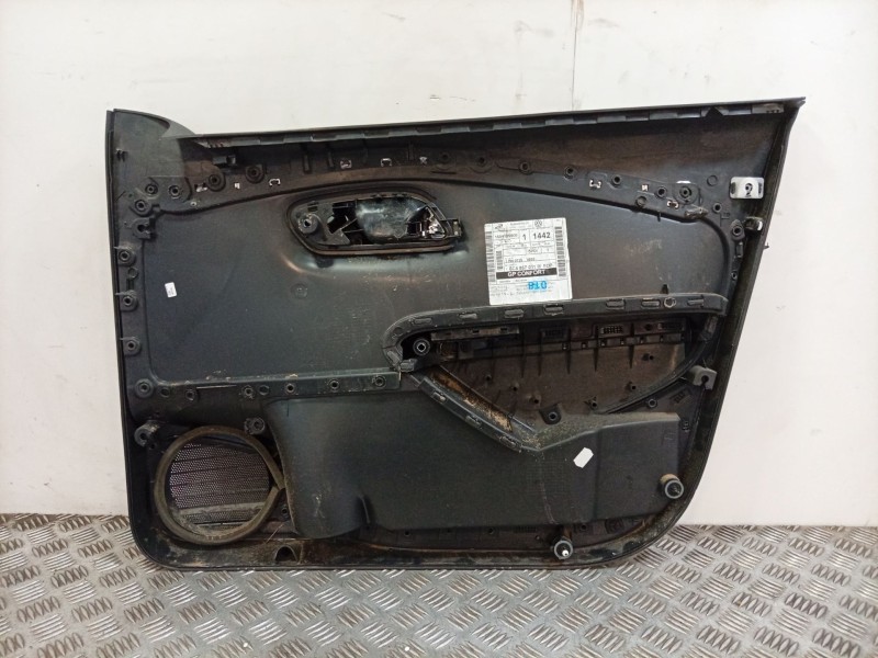Recambio de guarnecido puerta delantera izquierda para volkswagen polo v (6r1, 6c1) 1.4 tdi referencia OEM IAM 6C4867011  