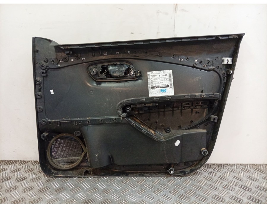 Recambio de guarnecido puerta delantera izquierda para volkswagen polo v (6r1, 6c1) 1.4 tdi referencia OEM IAM 6C4867011  