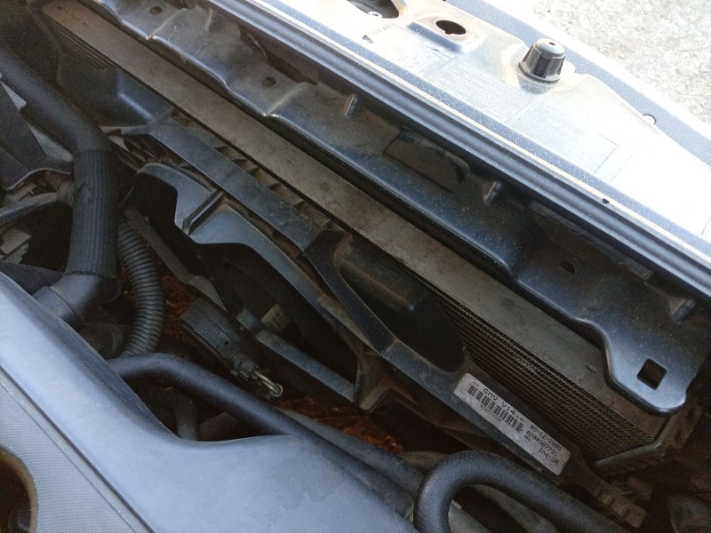 Recambio de intercooler para renault espace iv (jk0/1_) 1.9 dci (jk0u, jk0g) referencia OEM IAM 8200008761  