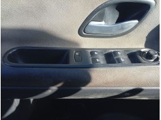 Recambio de mando elevalunas delantero izquierdo para renault espace iv (jk0/1_) 1.9 dci (jk0u, jk0g) referencia OEM IAM 8200315