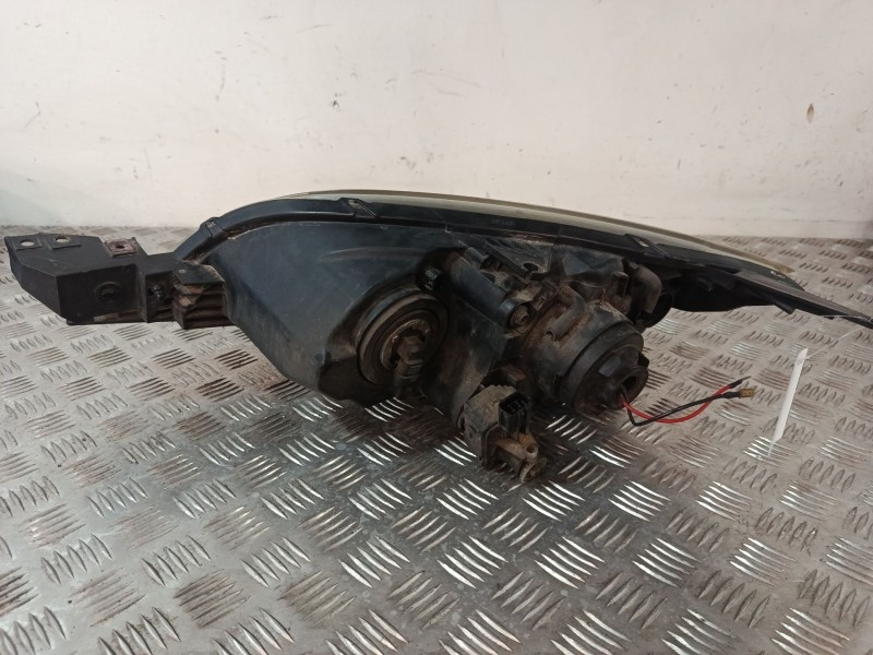 Recambio de faro derecho para mazda 3 (bk) 1.6 (bk14) referencia OEM IAM BP4K510K0F  