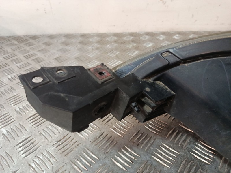Recambio de faro derecho para mazda 3 (bk) 1.6 (bk14) referencia OEM IAM BP4K510K0F  