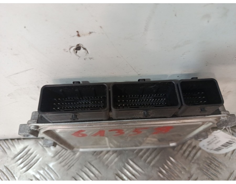 Recambio de centralita motor uce para renault clio iv (bh_) 0.9 tce 90 referencia OEM IAM 237109221R  