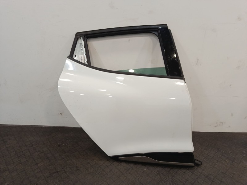 Recambio de puerta trasera derecha para renault clio iv (bh_) 0.9 tce 90 referencia OEM IAM 821008626R  