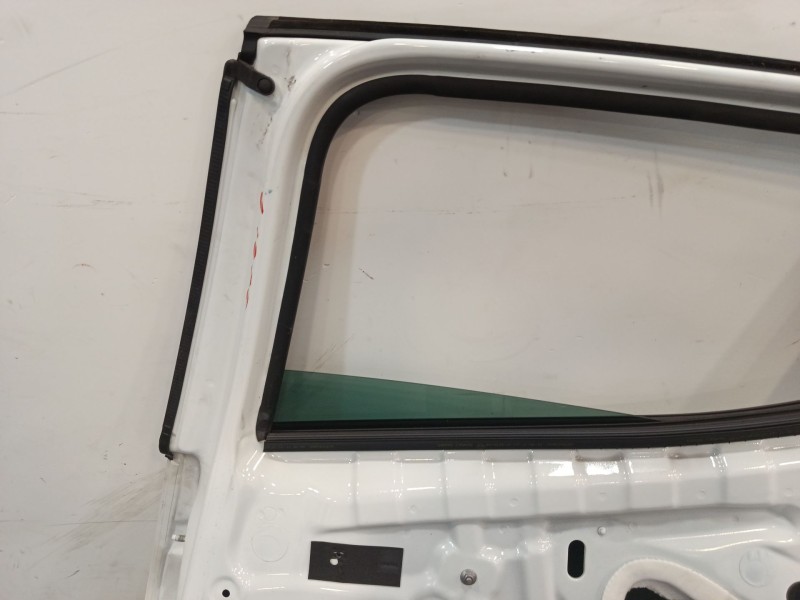 Recambio de puerta trasera derecha para renault clio iv (bh_) 0.9 tce 90 referencia OEM IAM 821008626R  