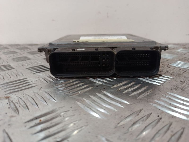 Recambio de centralita motor uce para audi a1 (8x1, 8xk) 1.6 tdi referencia OEM IAM 03L906023KM  
