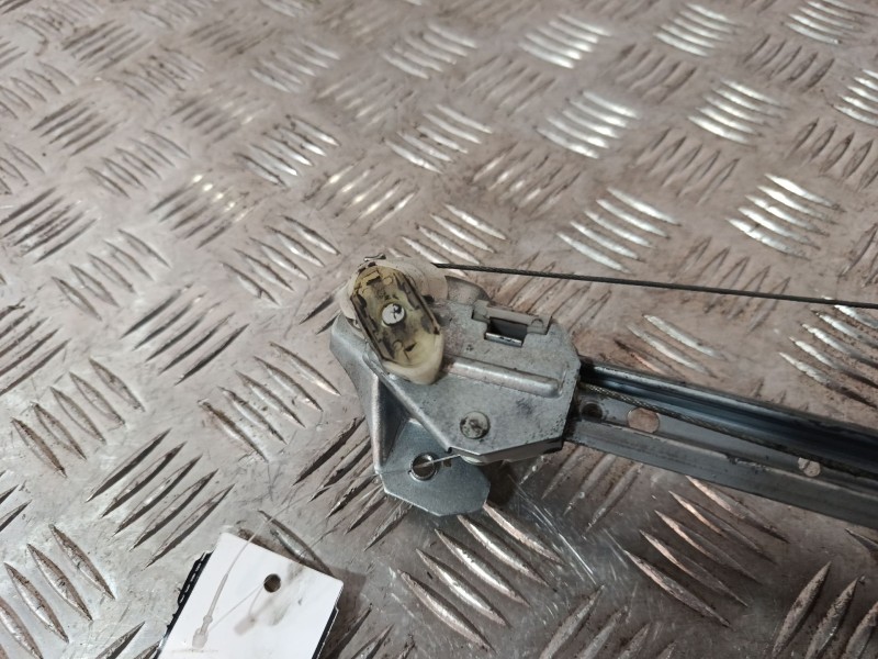 Recambio de elevalunas trasero derecho para opel astra h (a04) 1.9 cdti 16v (l48) referencia OEM IAM 130821990  