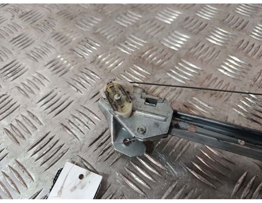 Recambio de elevalunas trasero derecho para opel astra h (a04) 1.9 cdti 16v (l48) referencia OEM IAM 130821990  