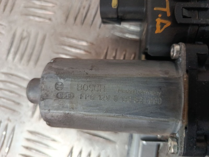 Recambio de elevalunas trasero derecho para opel astra h (a04) 1.9 cdti 16v (l48) referencia OEM IAM 130821990  