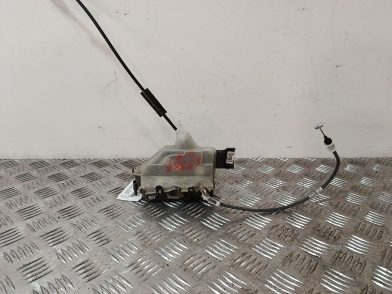 Recambio de cerradura puerta delantera derecha para peugeot expert furgoneta (v_) 2.0 bluehdi 120 referencia OEM IAM A048069  