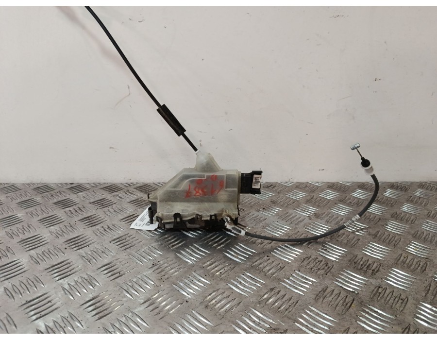 Recambio de cerradura puerta delantera derecha para peugeot expert furgoneta (v_) 2.0 bluehdi 120 referencia OEM IAM A048069  