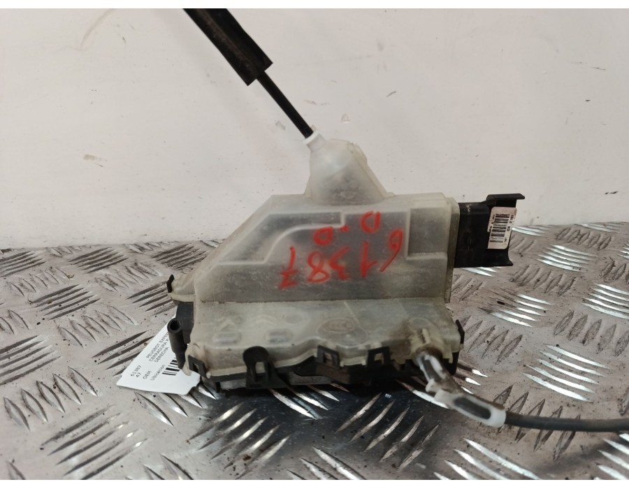 Recambio de cerradura puerta delantera derecha para peugeot expert furgoneta (v_) 2.0 bluehdi 120 referencia OEM IAM A048069  