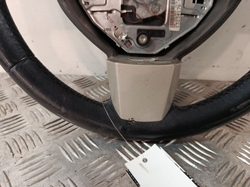 Recambio de volante para opel astra h (a04) 1.7 cdti (l48) referencia OEM IAM 13234176SBM  