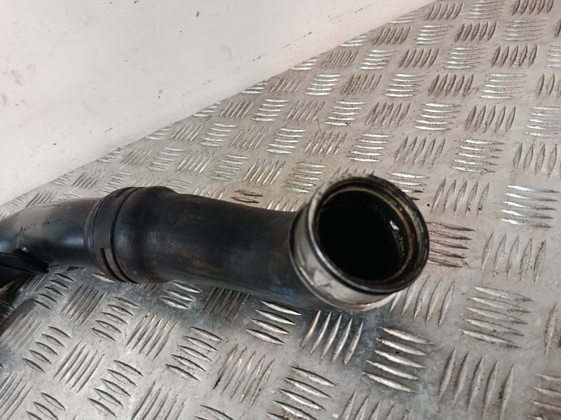 Recambio de tubo intercooler para audi a3 sportback (8pa) 2.0 tdi referencia OEM IAM 3C0145762AD  