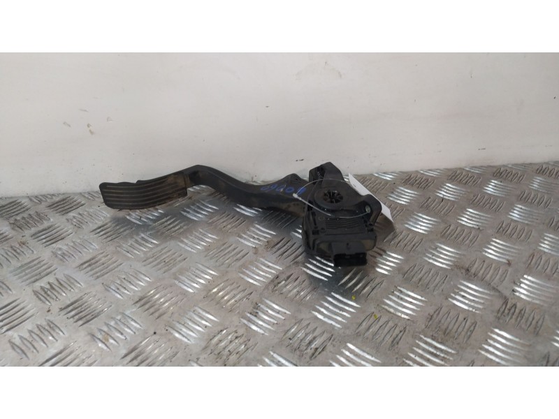 Recambio de pedal acelerador para citroën c3 iii (sx) 1.2 puretech 82 referencia OEM IAM 9835904480  