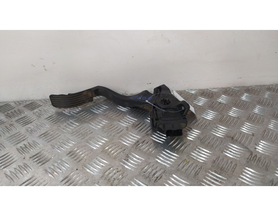 Recambio de pedal acelerador para citroën c3 iii (sx) 1.2 puretech 82 referencia OEM IAM 9835904480  