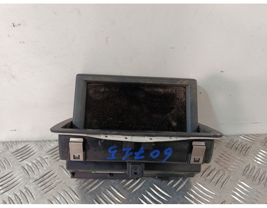Recambio de pantalla / mando multifuncion para audi a1 (8x1, 8xk) 1.6 tdi referencia OEM IAM 8X0857273B  
