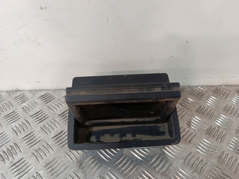 Recambio de pantalla / mando multifuncion para audi a1 (8x1, 8xk) 1.6 tdi referencia OEM IAM 8X0857273B  