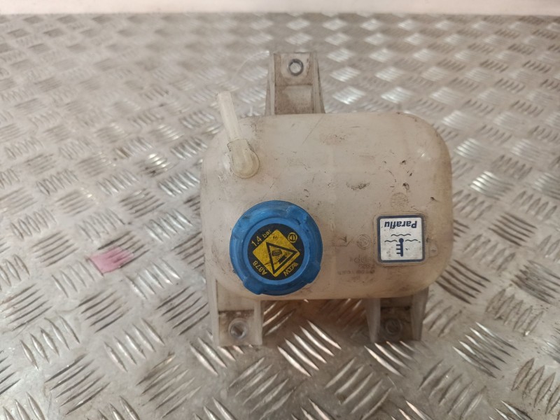 Recambio de deposito expansion para opel combo furgón/monospace (x12) 1.3 cdti (b05) referencia OEM IAM 51891028  