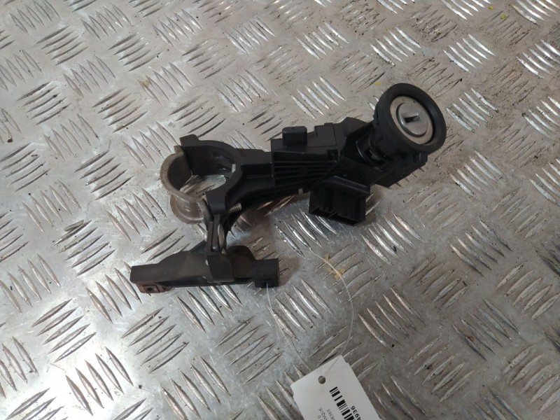 Recambio de conmutador de arranque para opel combo d 1.6 16v cdti referencia OEM IAM 518655430B365 61124700 