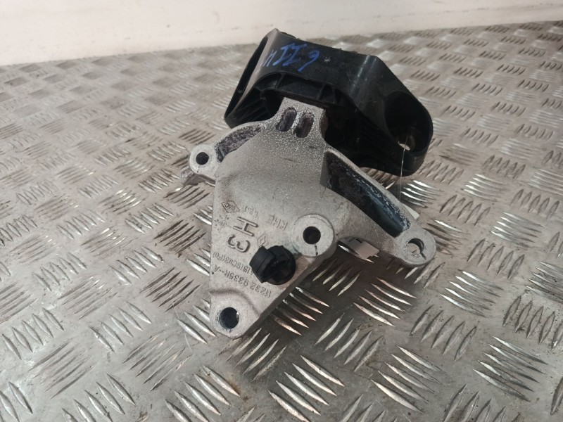 Recambio de soporte motor para renault captur ii (hf_) tce 160 (hfn1) referencia OEM IAM 112329335R  