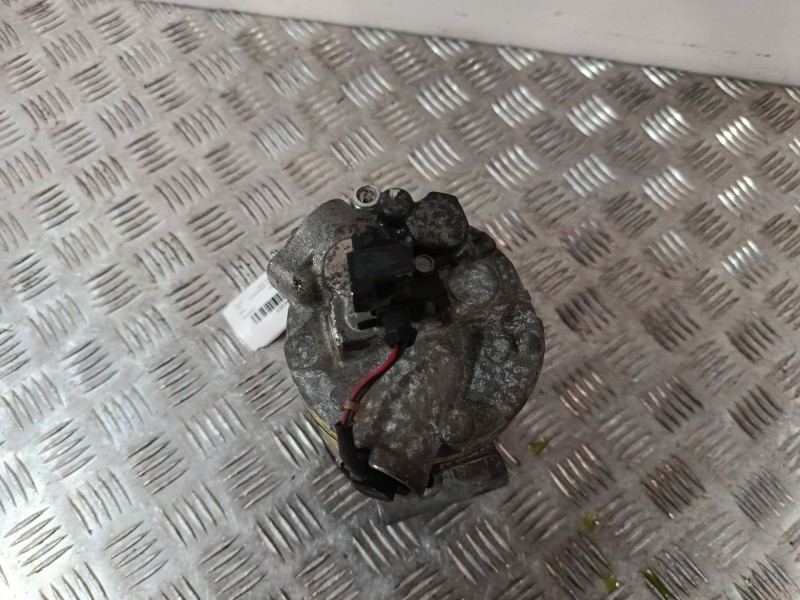 Recambio de compresor aire acondicionado para seat ibiza iii (6l1) 1.9 sdi referencia OEM IAM 6Q0820803J  