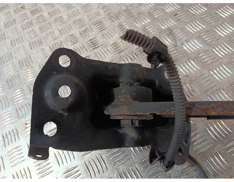 Recambio de brazo suspension inferior trasero izquierdo para volkswagen tiguan (5n1) 2.0 tdi referencia OEM IAM 3C0971047  