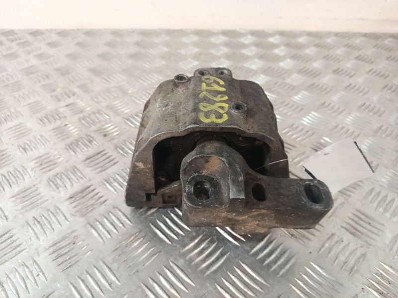 Recambio de soporte motor para volkswagen golf iv (1j1) 1.9 tdi referencia OEM IAM 1J0199262BF  