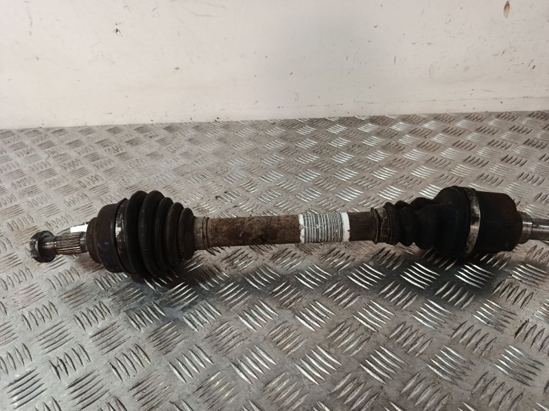 Recambio de transmision delantera izquierda para peugeot 308 sw referencia OEM IAM 9661107380  