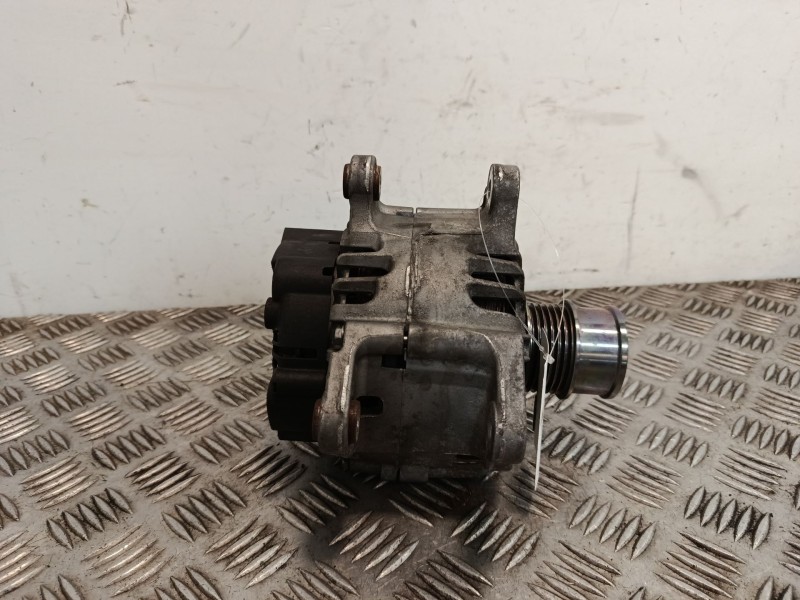 Recambio de alternador para seat leon (5f1) 1.2 tsi referencia OEM IAM 2715542C  