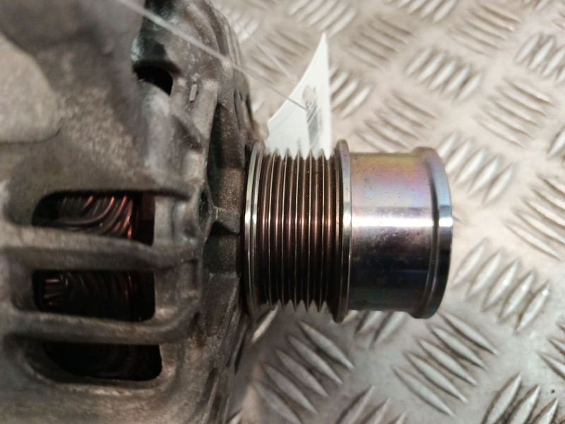 Recambio de alternador para seat leon (5f1) 1.2 tsi referencia OEM IAM 2715542C  