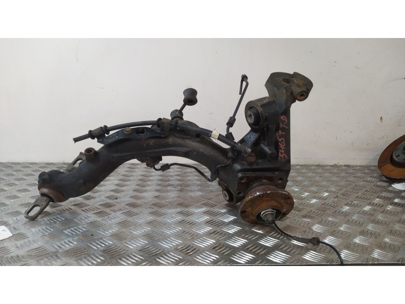Recambio de mangueta trasera derecha para opel combo d 1.6 16v cdti referencia OEM IAM 95514743  