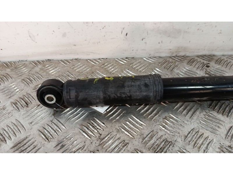 Recambio de amortiguador trasero derecho para fiat 500 (312_) 1.2 (312axa1a) referencia OEM IAM 52151120  