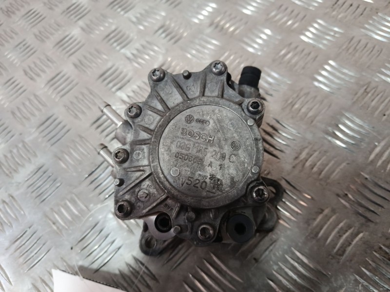 Recambio de depresor freno / bomba vacio para volkswagen golf v (1k1) 2.0 tdi referencia OEM IAM 03G145209  